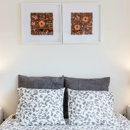 Haven - Terrace Penthouse In Downtown *