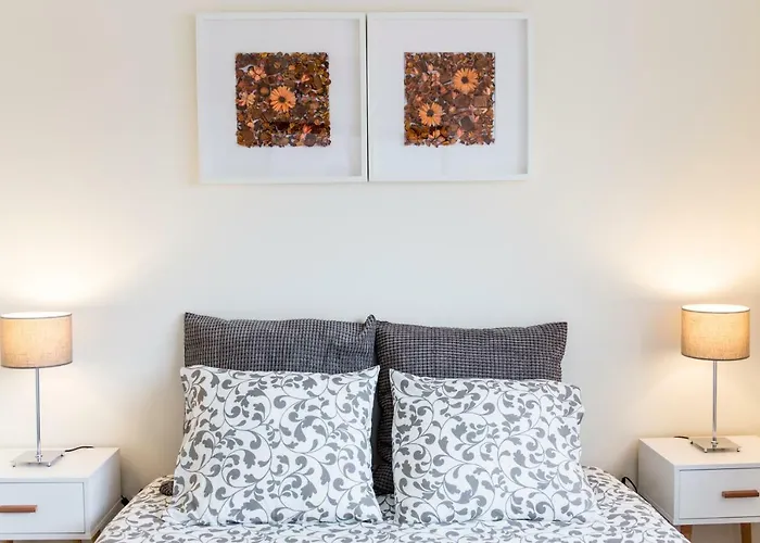 Haven - Terrace Penthouse In Downtown *