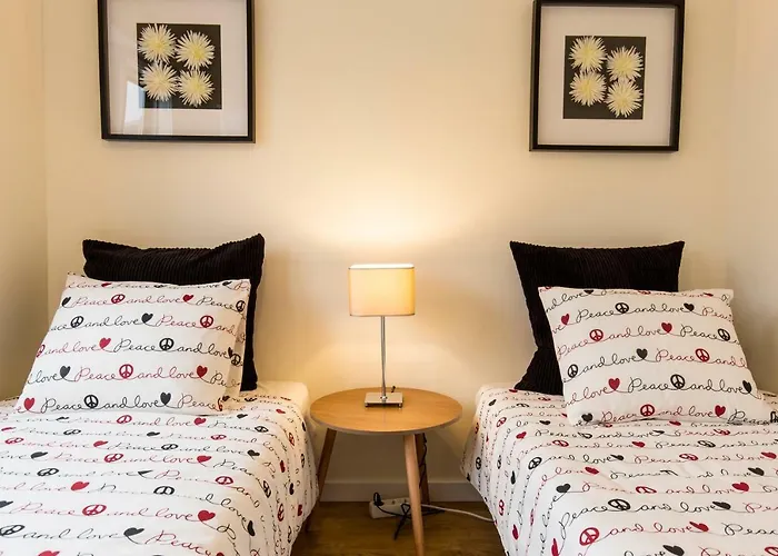 Haven - Terrace Penthouse In Downtown *